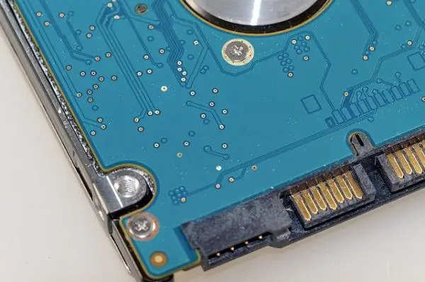 四种方法来确定类型的驱动器(硬盘或SSD)安装在你的电脑1